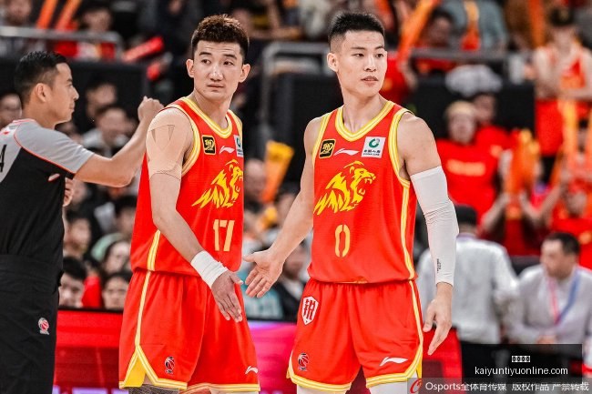 赛季精彩瞬,王哲林高效,表现助上海,开云体育,开云体育官网,开云体育app下载